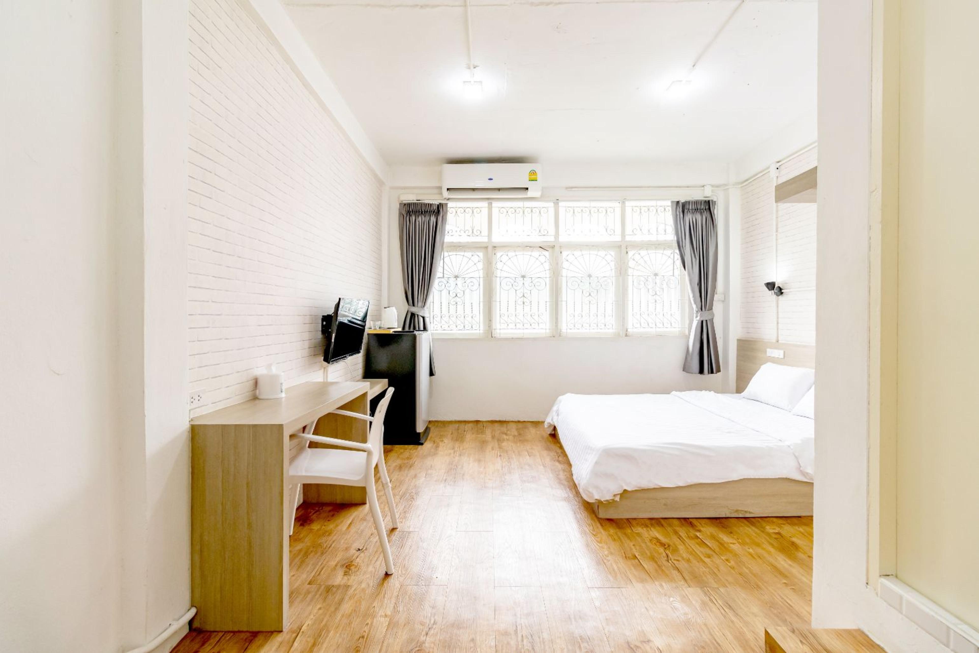 Ze Residence Bang Aor Station Bangkok Exterior foto